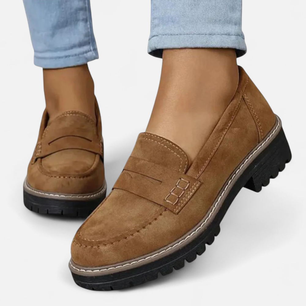 Dame Chunky Penny Loafers - Ruskind Slip-On med Kraftig Sål