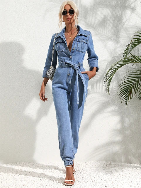 Dame Denim Jumpsuit med Bælte – Langærmet Boilersuit med Krave og Knaplukning