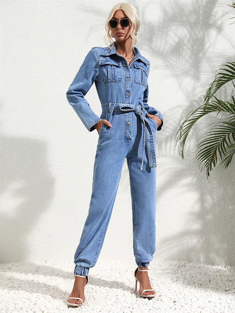 Dame Denim Jumpsuit med Bælte – Langærmet Boilersuit med Krave og Knaplukning