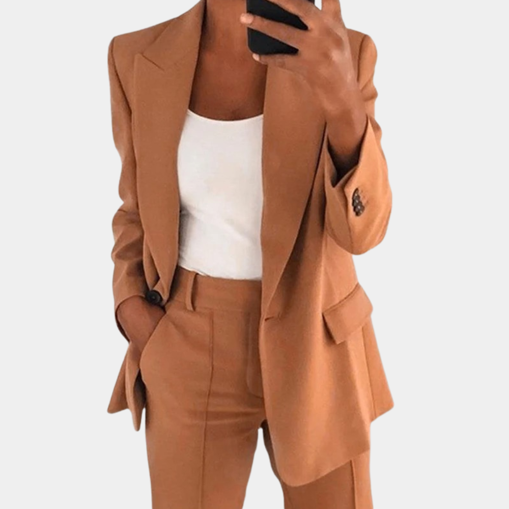 Dame Sæt Med Blazer Og Bukser - Åben Blazer Med Lange Ærmer Og Matchende Bukser