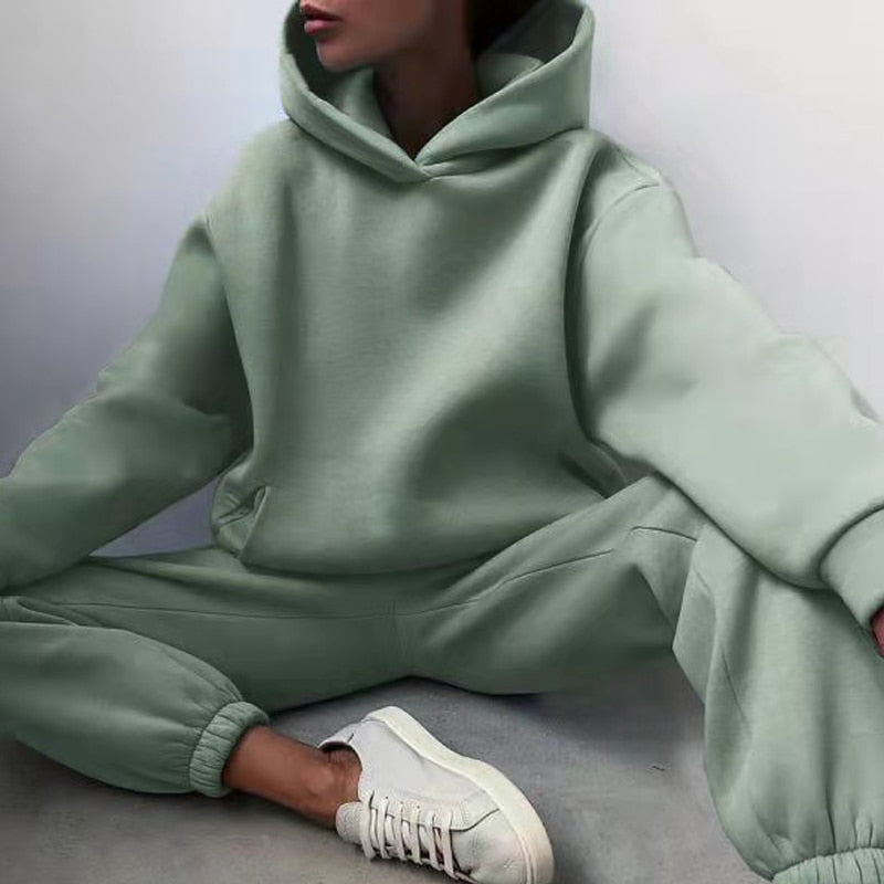Dame To-Delt Træningssæt - Oversized Hoodie Og Joggingbukser Med Vide Ben