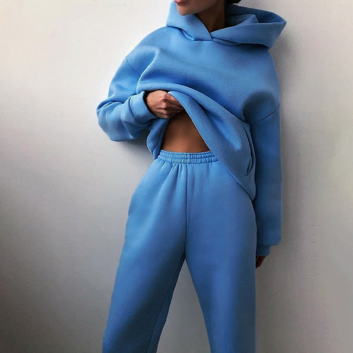 Dame To-Delt Træningssæt - Oversized Hoodie Og Joggingbukser Med Vide Ben