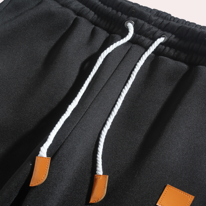 Herre Baggy Joggingbukser i Fleece - Ribkant ved Ankler og Talje med Snøre
