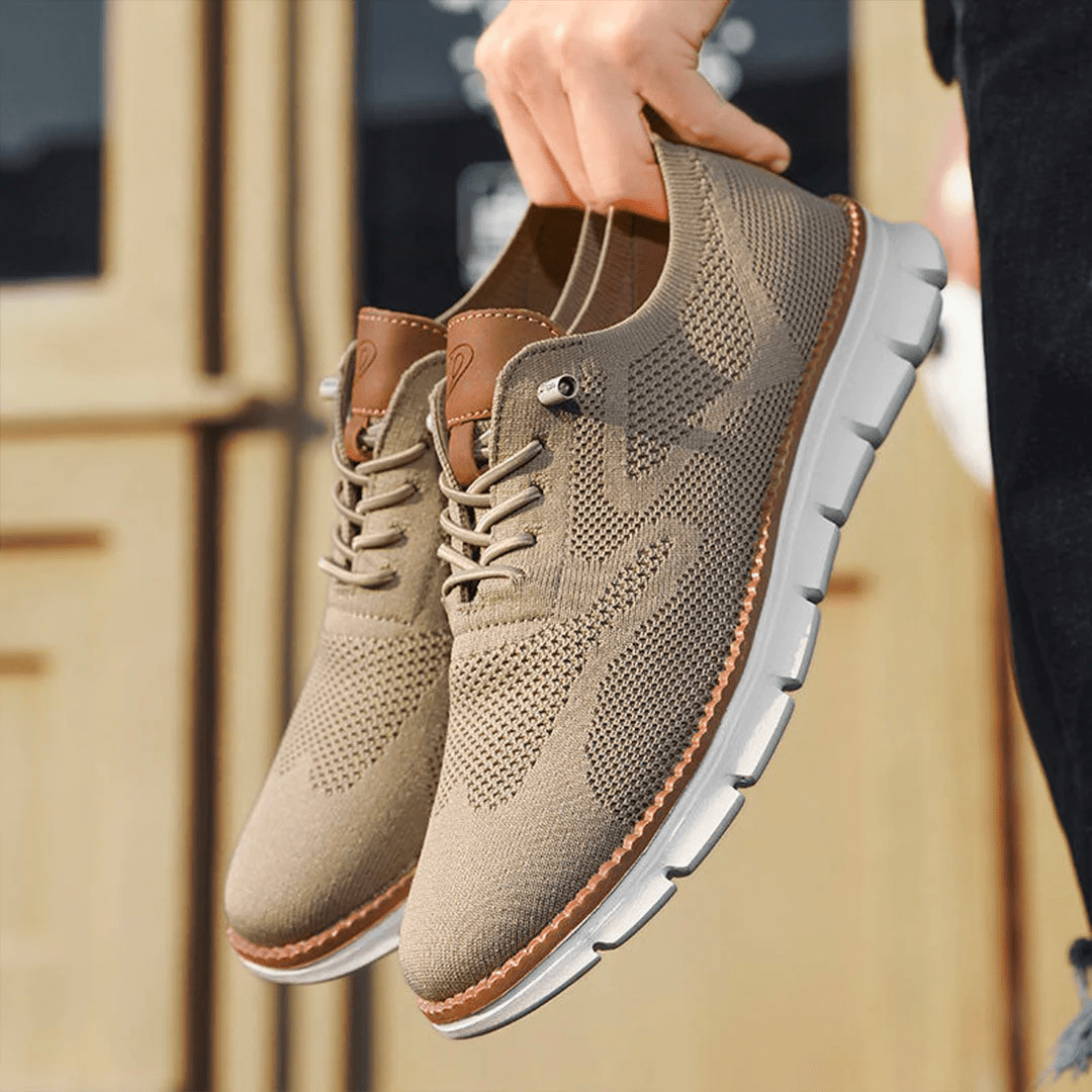 Herre Sneakers - Lave Sneakers Med Snørebånd Og Segmenteret Sål