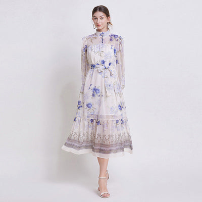 ZEHLIA – ELEGANT BLOMSTRET CHIFFONKJOLE 1