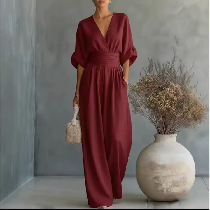 Dame jumpsuit med vid ben og V-udskæring