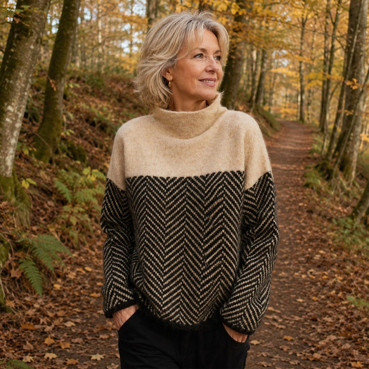 Dame-turtleneck sweater med striber