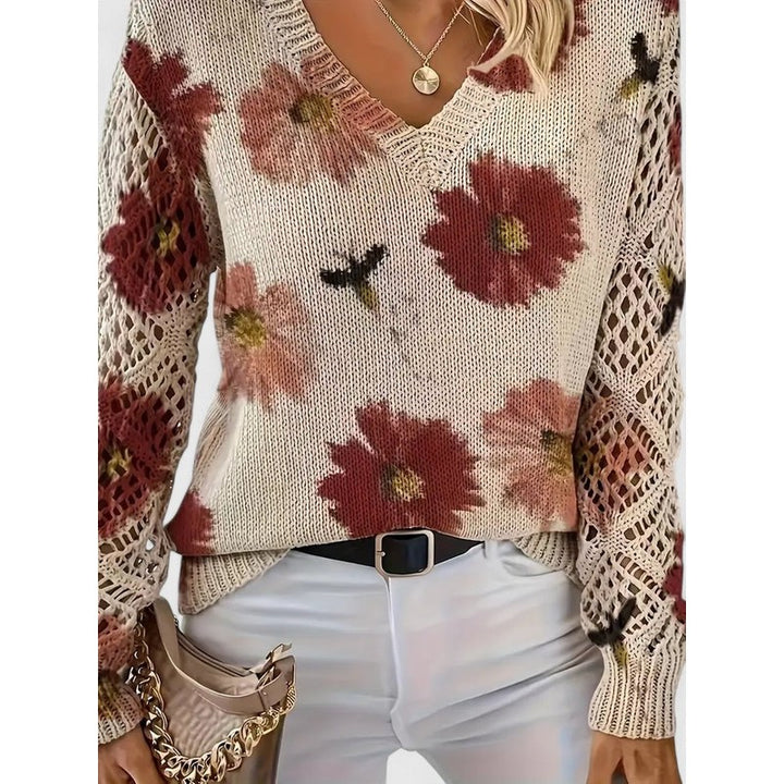 Damebluse med V-hals og blomstermønster