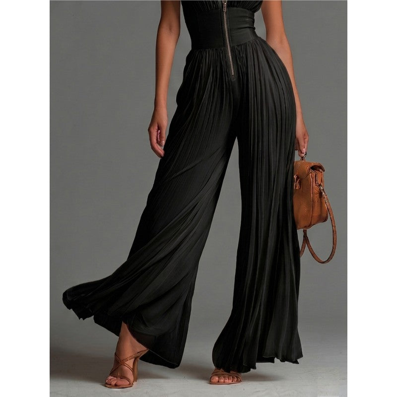 Damejumpsuit med dyb V-hals og vide bukser - Sort