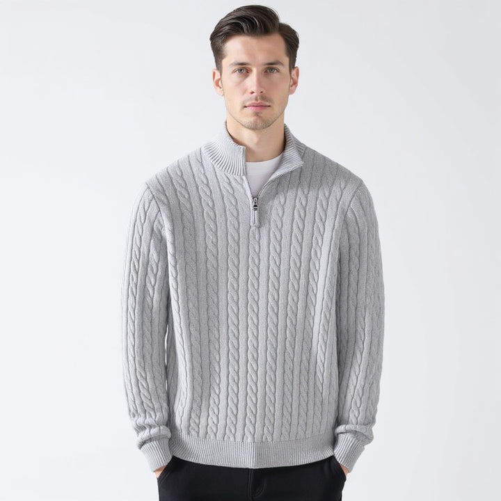 Herrers Cableknit Sweater - Lynlås i halsen